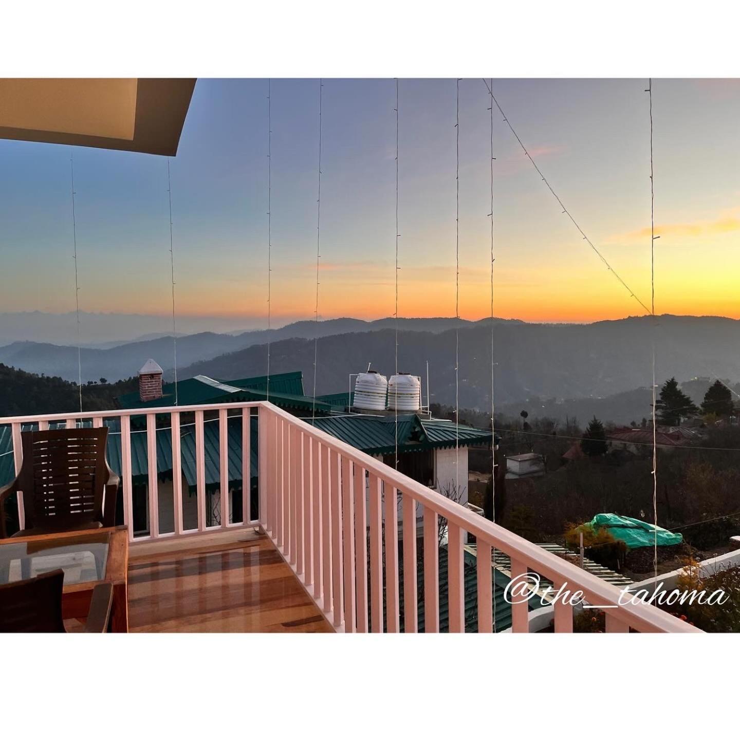 The Tahoma Stays- Mukteshwar Exterior photo